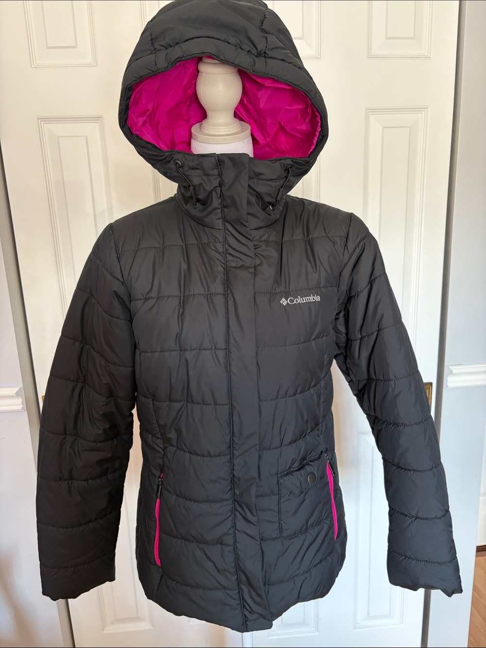 Columbia Women's Black Puffer Jacket with Pink Hood Lining